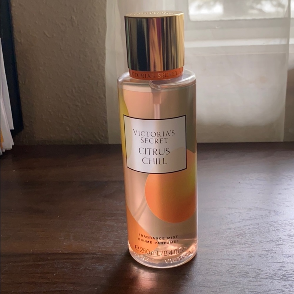 NWT Victoria’s Secret Fragrance Mist